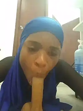 Amira_Alzahra - bouncing nice tits