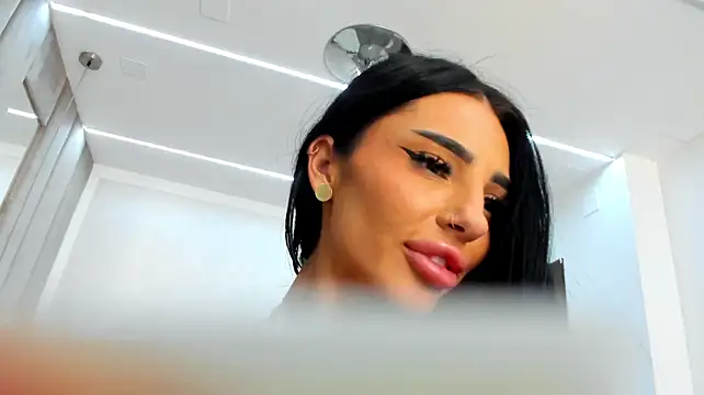 Britney_Charm_ – Live XXX-chat