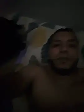 mago_vive Show in webcam