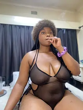 Xoli_11 লাইভ XXX চ্যাট