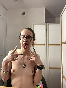 MartiniiSelenna - Aheago in nude view