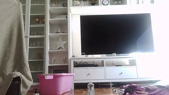 Lina_Squirts' Live XXX Chat