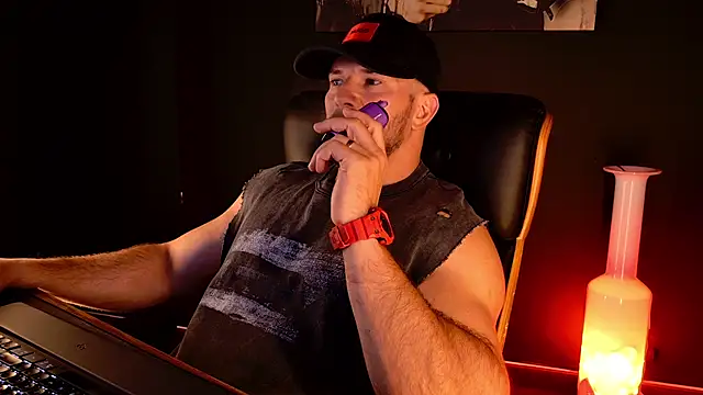 AngeloEric Chat XXX live