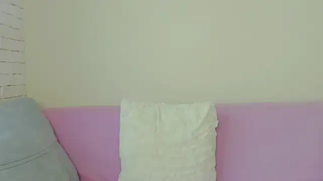 ElleLuv_ Adlı Modelin Canlı XXX Sohbeti