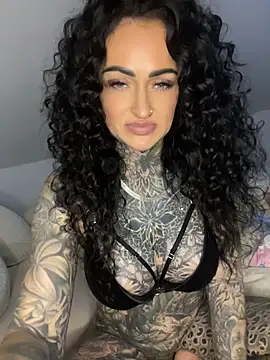 Lottchen_inki Adlı Modelin Canlı XXX Sohbeti