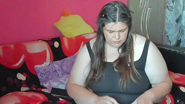 IONY_ELLA_MATT's Live XXX Chat