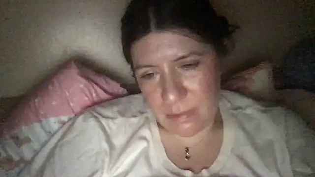 HYPHYtype's Live XXX Chat