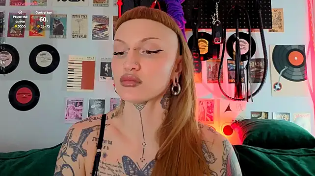 umytoy লাইভ XXX চ্যাট