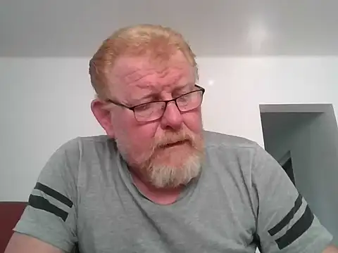 Онлайн чат XXX carli566