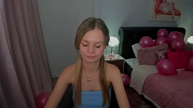 Chat +18 de MidnighteAura ao vivo