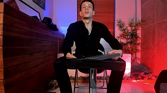 Dustin_Sonne লাইভ XXX চ্যাট