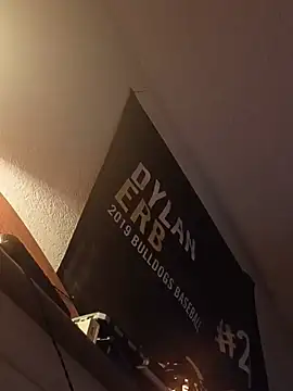 צ'אט XXX בשידור חי של crazycam619