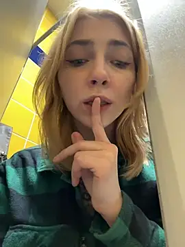 Sunny___BunnyのライブXXXチャット