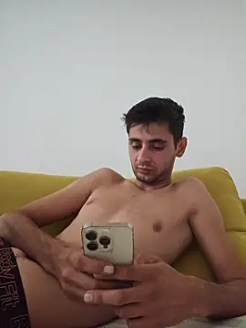 DragosNan live XXX chat