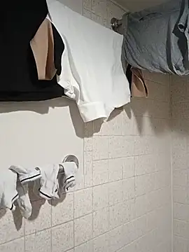 nakedgarbageperson's Live XXX Chat