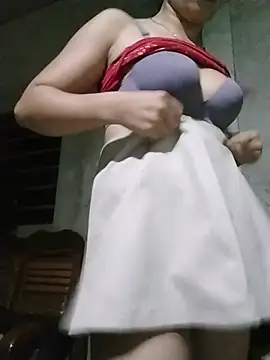 pitty_mymi's Live XXX Chat
