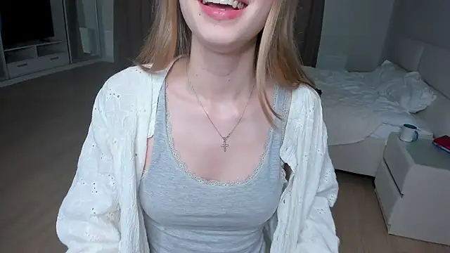 JunieAmert Live XXX-Chat