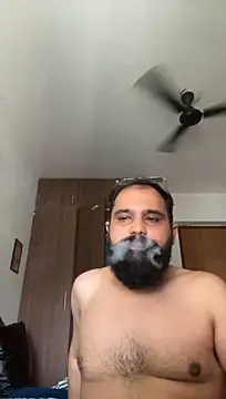 دردشة ThatBeardDude الجنسية المباشرة