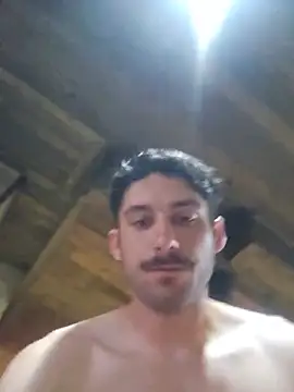 Juansilvajr Chat XXX live