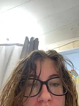 Nancyhot777 élő XXX-chatje