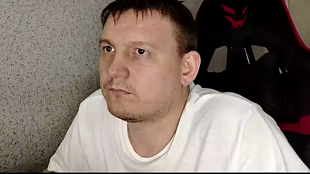MysteriousWanderer's Live XXX Chat