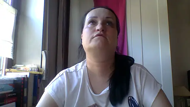 _squirty_cum_lady_'s Live XXX Chat