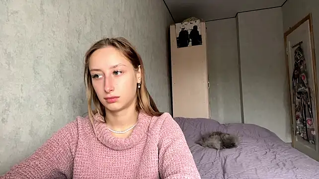 AleneLaurente - Make me happy today, little dance for u