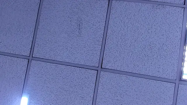 IssysLeBlanc - 2 FINGERS IN THE VAGINA
