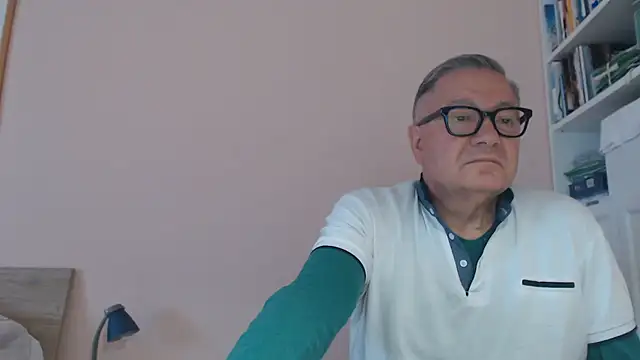 YOU6me's Live XXX Chat