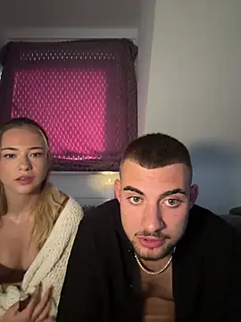 MasonxHer's Live XXX Chat