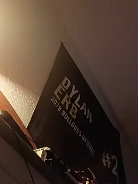 צ'אט XXX בשידור חי של crazycam619