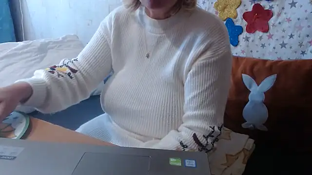 QueenLana – Live XXX-chat