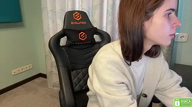 Juicy_Cutie - Make my top a higher