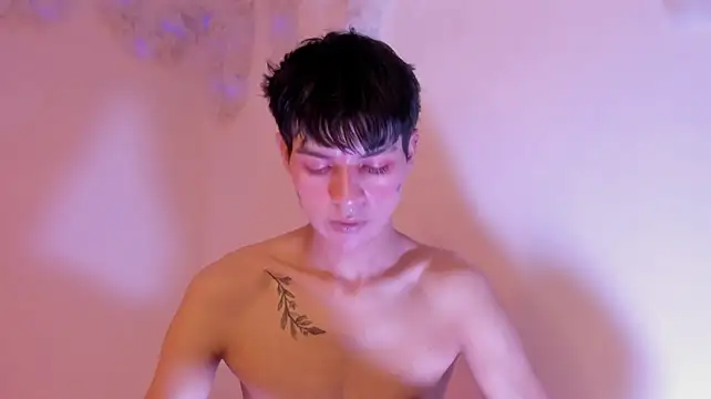 XXX chat uživo modela Aleaurarashii