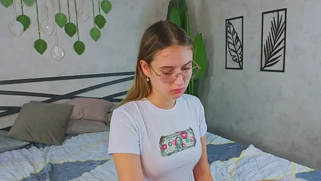 Chat XXX ao vivo de Miaa_Hill