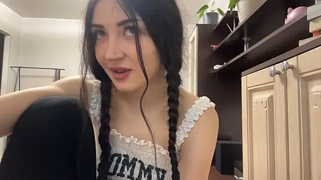 LolaAsselta Chat XXX live