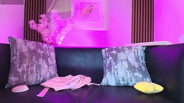 Elisasue's Live XXX Chat