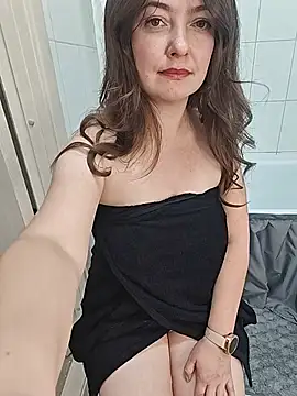 Czat XXX na żywo – Vivi_Flame