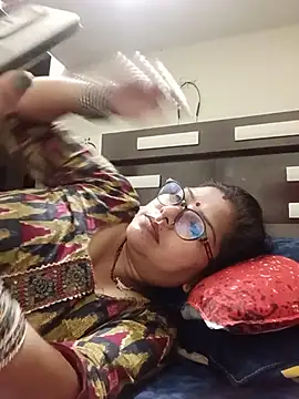 Heyy_Anshi - Show Pussy With Fingringss