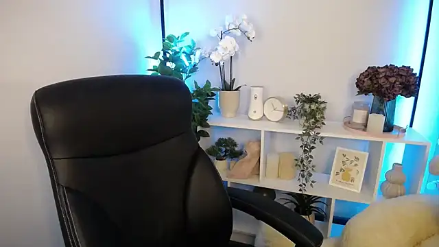 Ritaneer Chat XXX live