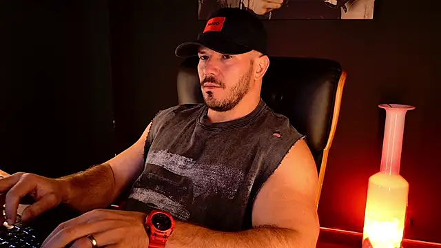 XXX chat uživo modela AngeloEric