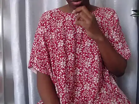 Chat +18 de black___ghodess ao vivo