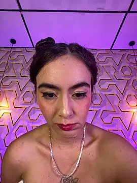 MelanyyJhonson15 Adlı Modelin Canlı XXX Sohbeti