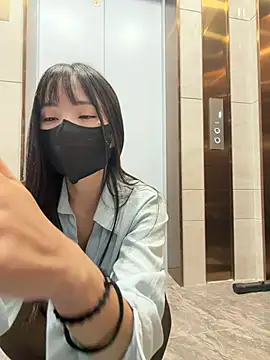 xiao-Lin Chat XXX in diretta
