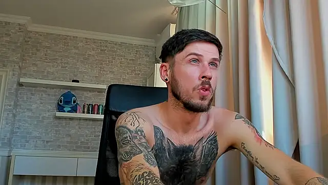 Czat XXX na żywo – JonahShaw