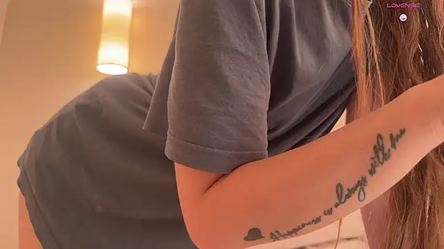 VeronikaAv লাইভ XXX চ্যাট