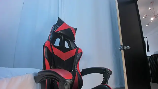 MaxLeons Live XXX Chat