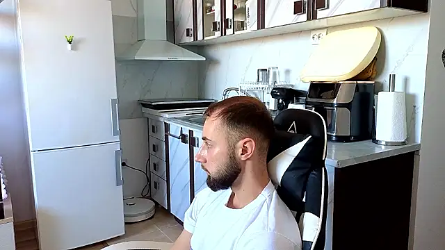 Živý XXX chat RyanStorm_