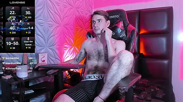 Chat XXX en directo de Mikesub_