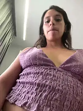 Amorsinfiltros1210 লাইভ XXX চ্যাট